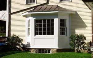 Residential Vinyl Bay Windows Image