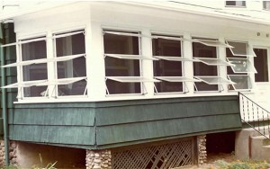 Commercial Aluminum Awning Windows Image